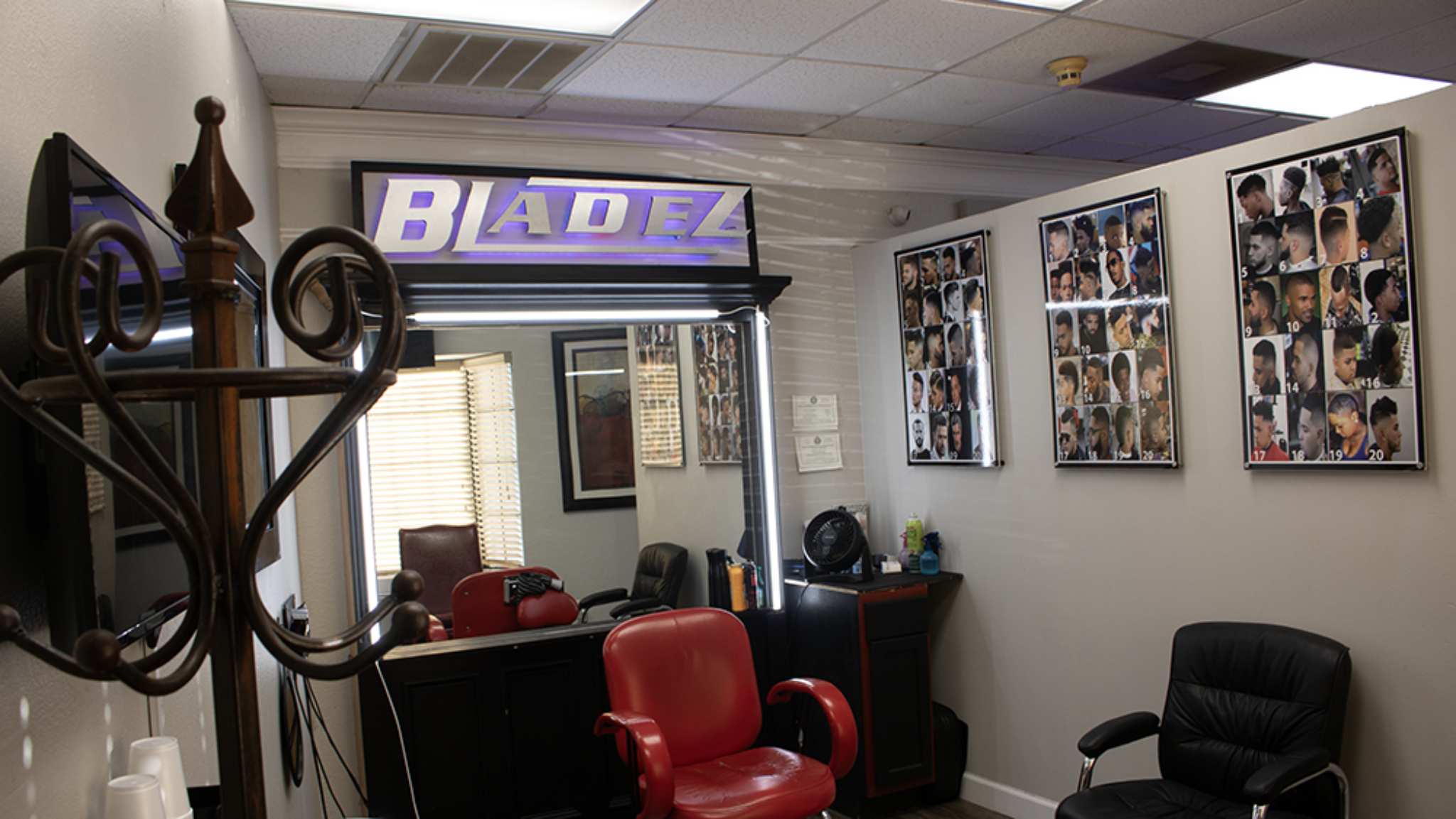 Interior of Bladez Barber and Braiding — braider suite for rent in Fort Worth